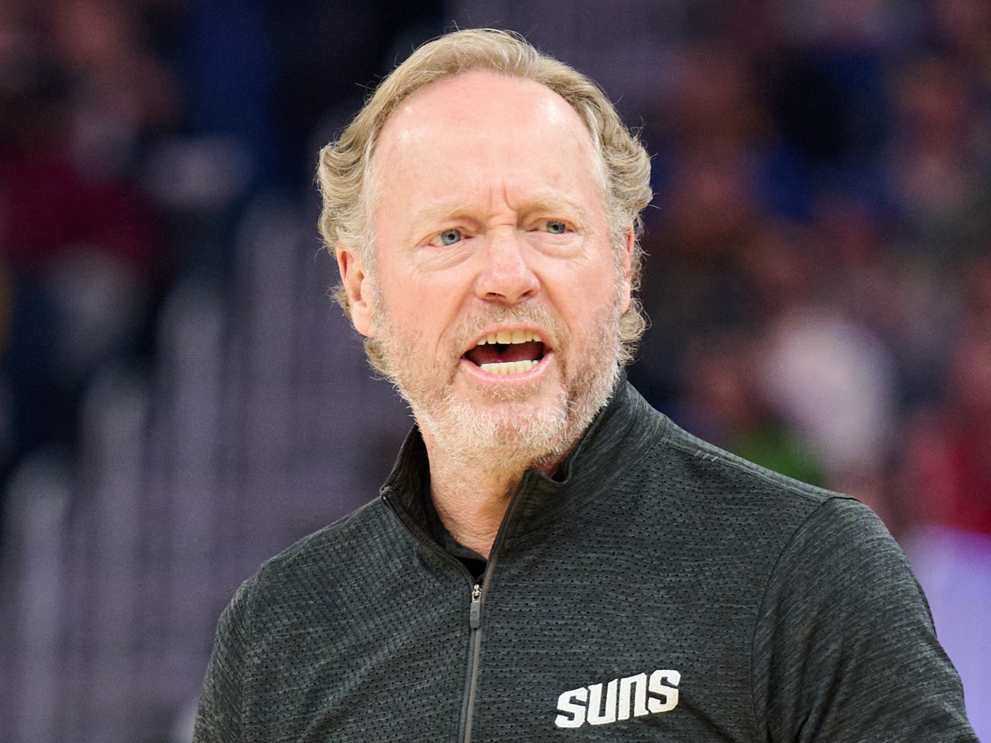 关于篮球队主教练发声,誓言带队登顶的信息 关于篮球队主教练发声,誓言带队登顶的信息