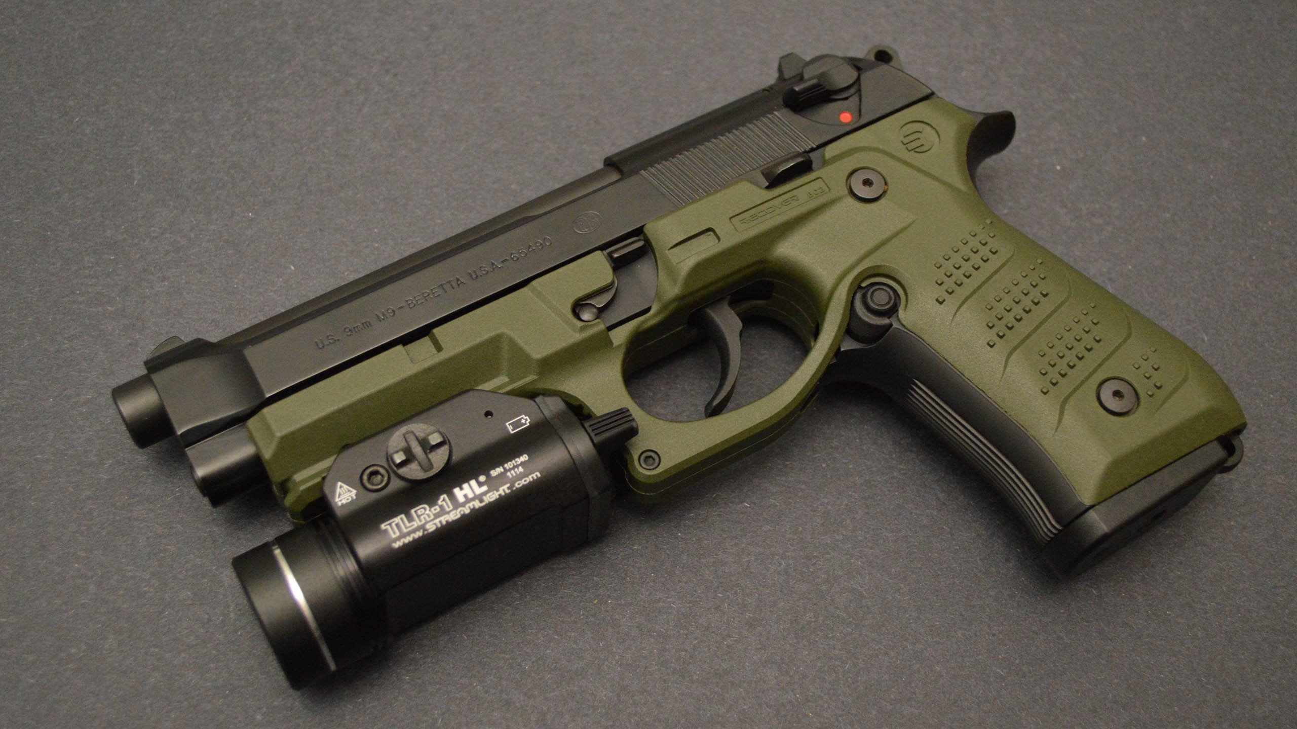 篮球世界的双重奏，湖人狂胜开拓者，德罗赞欧冠半决赛主宰赛场