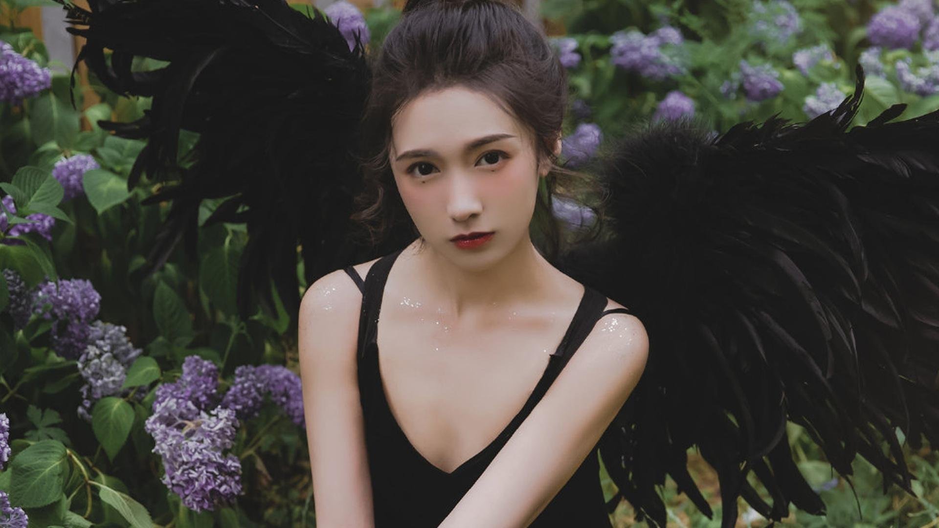 琴弦与战争机器,克罗地亚对阵丹麦,卢卡库的舞台越大越强