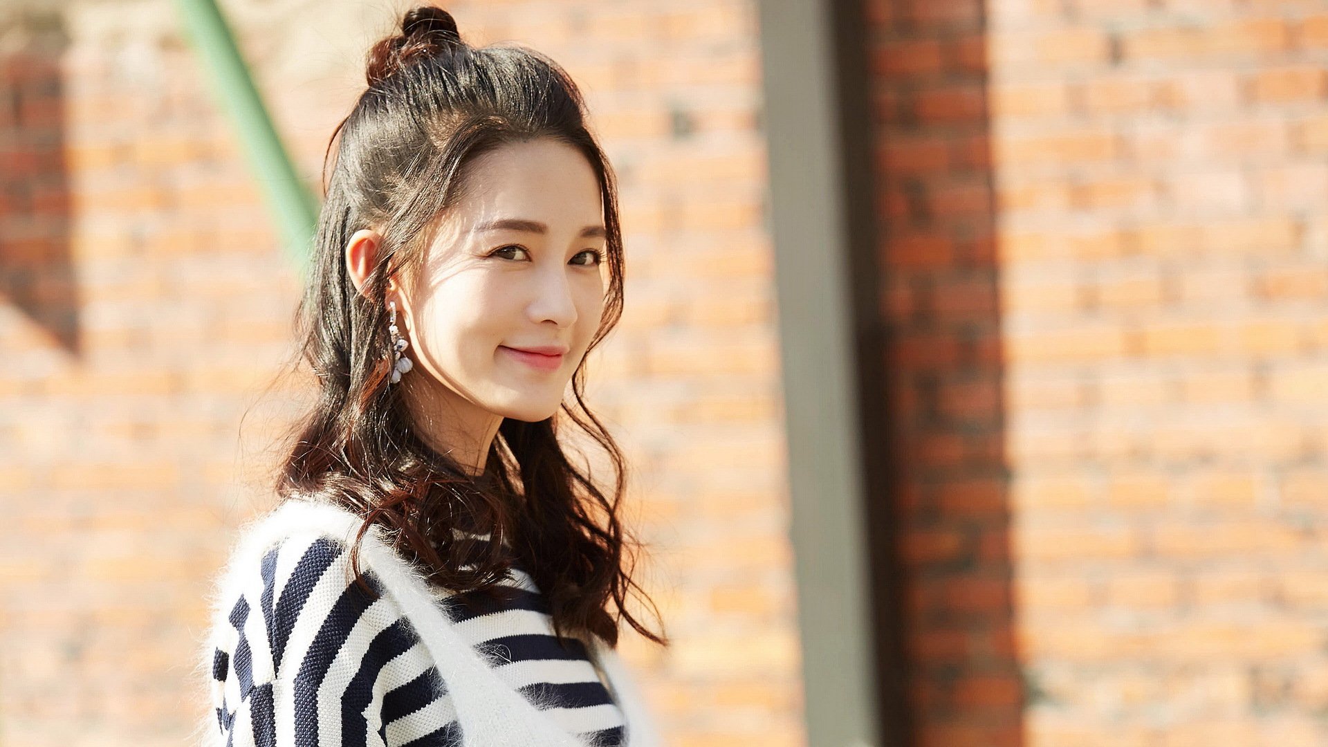 爱游戏体育-波斯弯刀出鞘！伊拉克3-1火力全开压制沙特，新核萨内导演逆转好戏