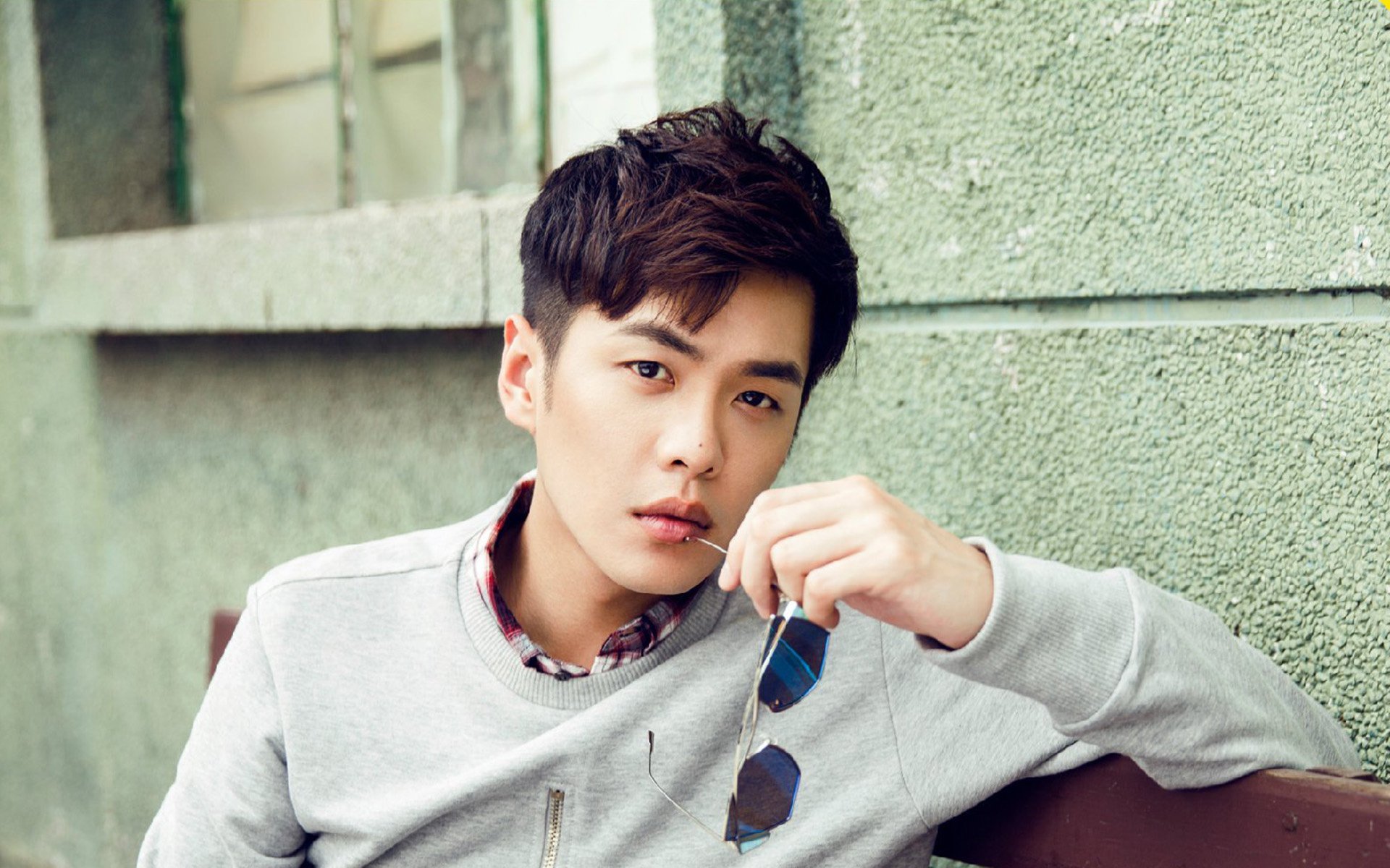 教科书级表演！托尼导演厄瓜多尔一波流席卷巴黎圣日耳曼