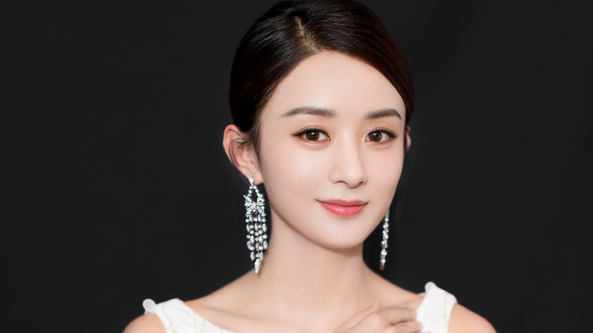 沙漠奇迹，当印度足球在2026世界杯G组撕碎宿命，阿方索·戴维斯一人成神